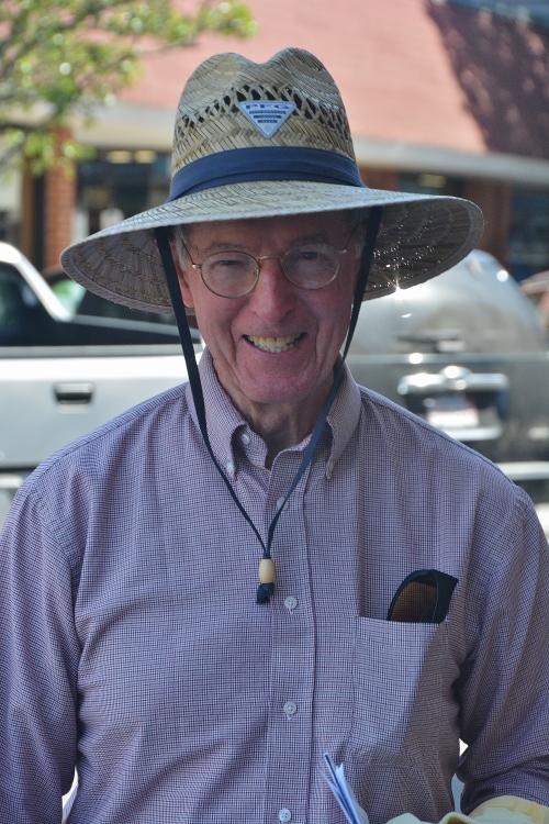Al's new hat